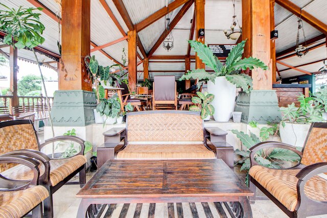 OYO 94371 オマ サリンドヨ