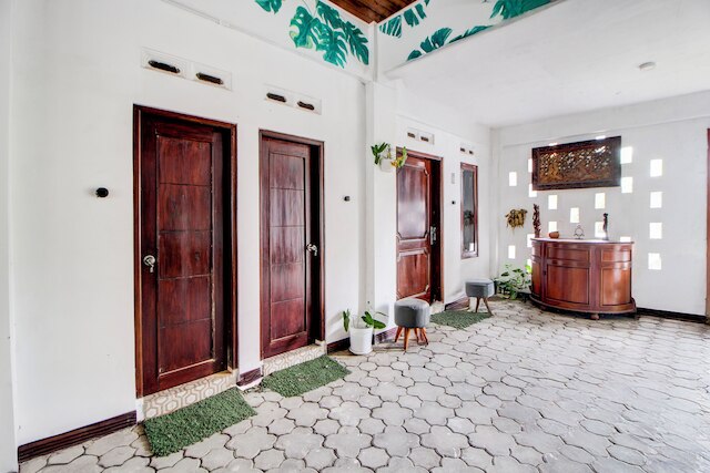 OYO 94371 オマ サリンドヨ