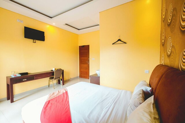 アイーナ ホームステイ