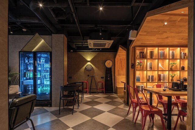 Iforest Youth Hotel - Nanjing Road Pedestrian Street Huanghe Road Store