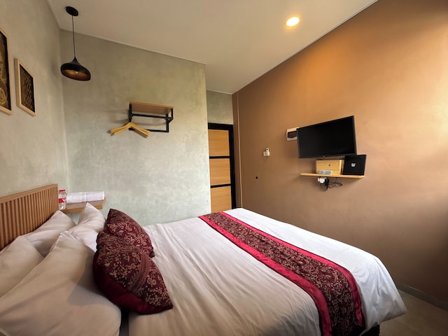 ザ クラスター ハリス