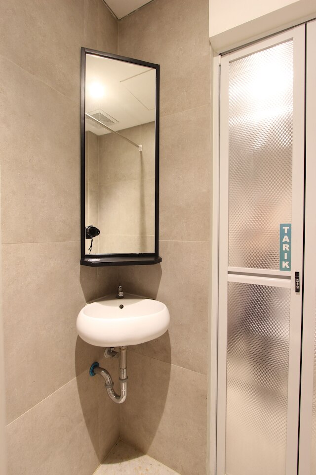 IXO オテル スマラン