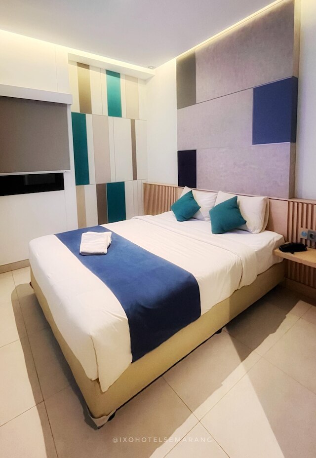 IXO オテル スマラン