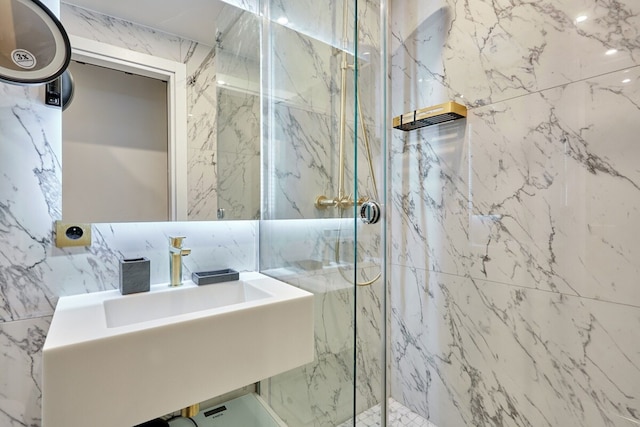 マグニフィセント ニュー スタジオ ルーブル パレ ロイヤル