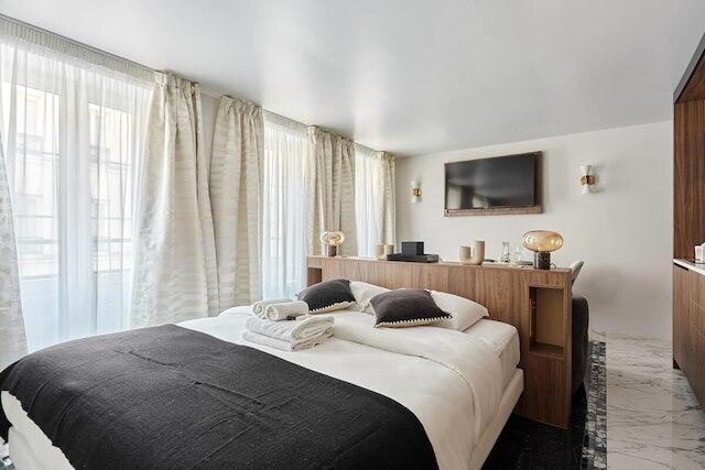 マグニフィセント アンド ニュー スタジオ ルーブル - パレ ロワイヤル