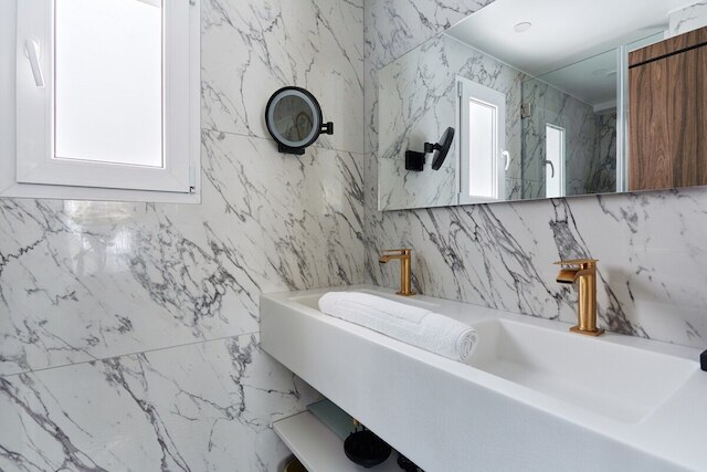 マグニフィセント アンド ニュー スタジオ ルーブル - パレ ロワイヤル