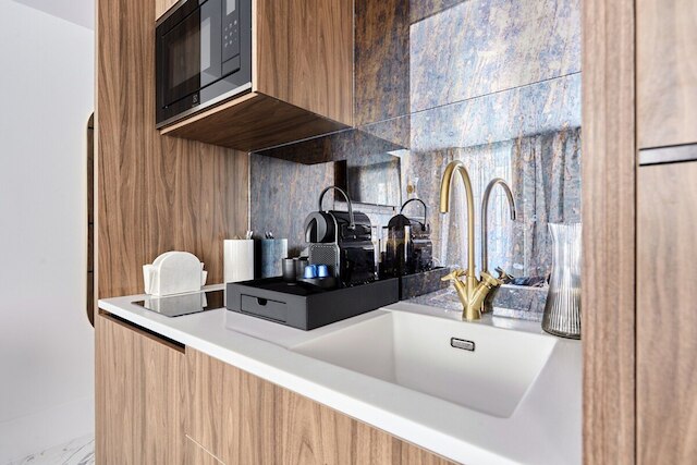 マグニフィセント アンド ニュー スタジオ ルーブル - パレ ロワイヤル