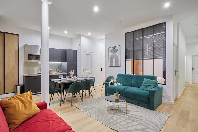 アパートメント センター オブ パリス サクレ クール