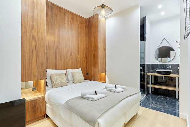 アパートメント センター オブ パリス サクレ クール