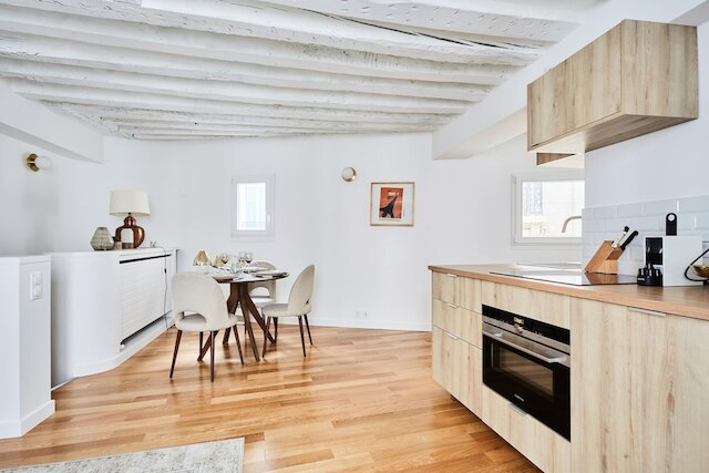 サブリム アパートメント サン ジェルマン デ プレ