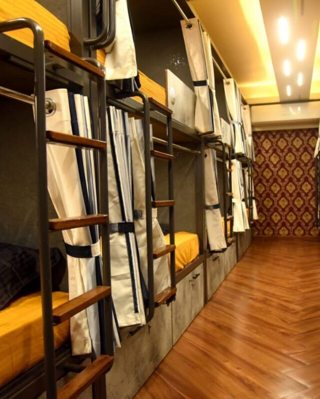 ゴールームゴー チャリャナ ホテル & ドーミトリー