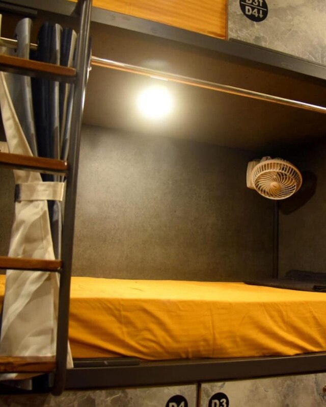 ゴールームゴー チャリャナ ホテル & ドーミトリー