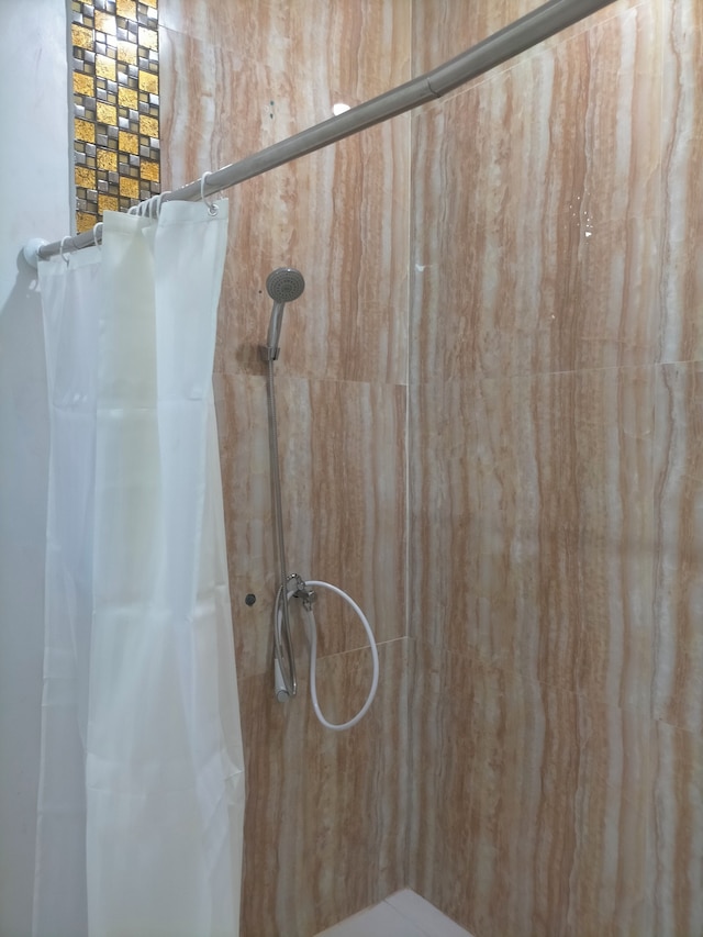 コウズイ ホームステイ