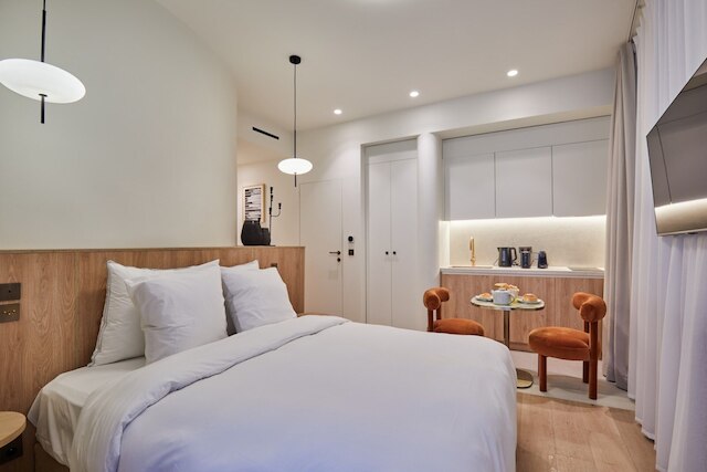 サブライム アンド ニュー スタジオ ルーブル パレロワイヤル