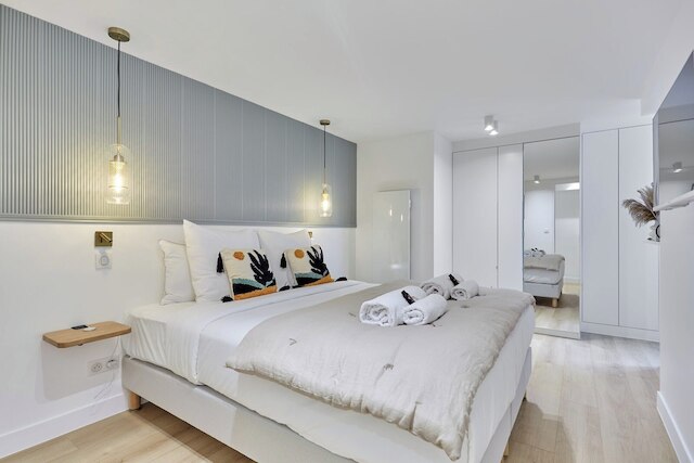 スーパー エアコン アパートメント パリ センター ブルス プレイス