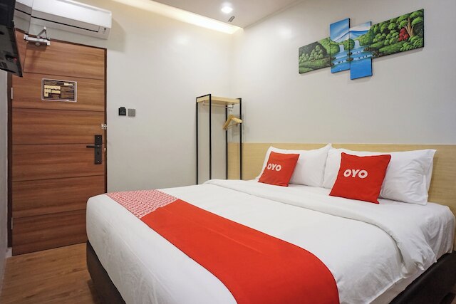OYO 92956 トラベルビズ ホテル