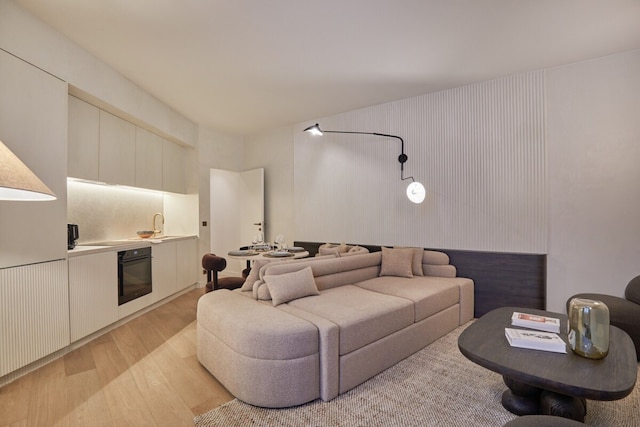 サブライム ニュー アパートメント ルーブル パレロワイヤル