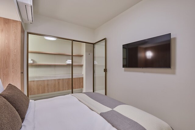 スタニング リノベーテッド アパートメント ルーブル パレロワイヤル