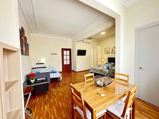 ルームズ アリバウ