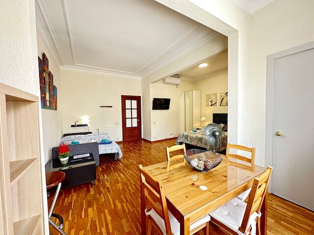 ルームズ アリバウ