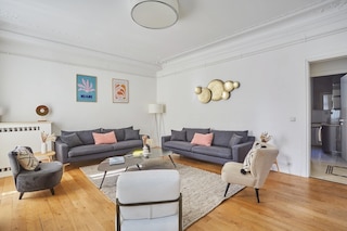 スーパーブ アパートメント センター オブ パリ / モンマルトル