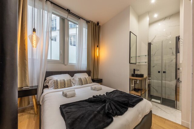 アパルトマン セントル ド パリ サクレ クール