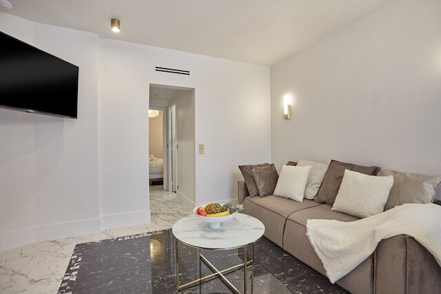 マグニフィセント ニュー アパートメント ルーブル パレ ロイヤル