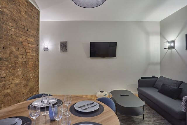 アパートメント ロケーテッド イン ザ センター オブ パリ