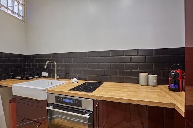 アパートメント ロケーテッド イン ザ センター オブ パリ