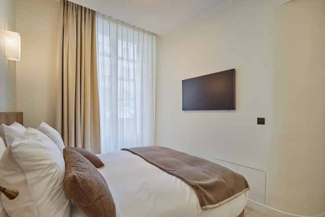 サブライム ニュー アパートメント ルーブル パレ ロワイヤル