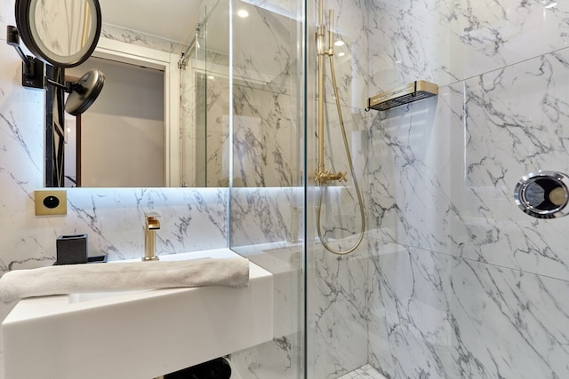 マグニフィセント ニュー スタジオ ルーブル パレ ロワイヤル