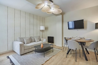 アパートメント イン ザ センター オブ パリ/モンマルトル