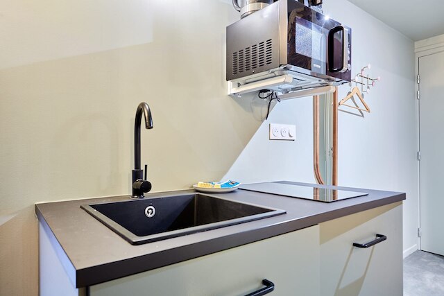 チャーミング スタジオ センター オブ パリ