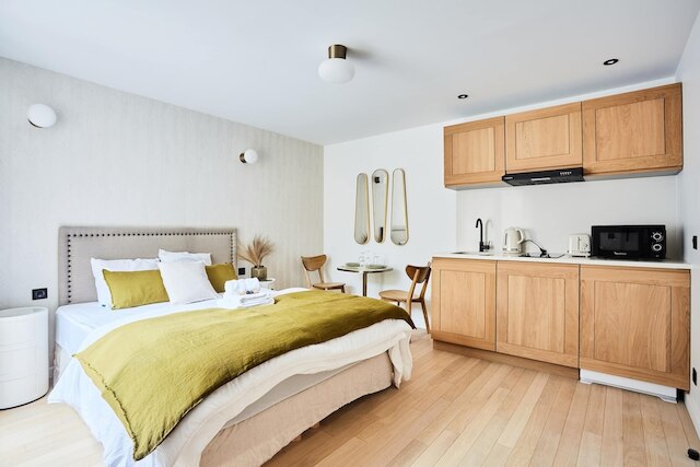 シック スタジオ エアコン センター オブ パリ-ブルス