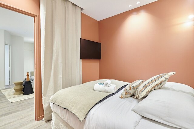 ニュー アパートメント ル マレ / ボーボーグ