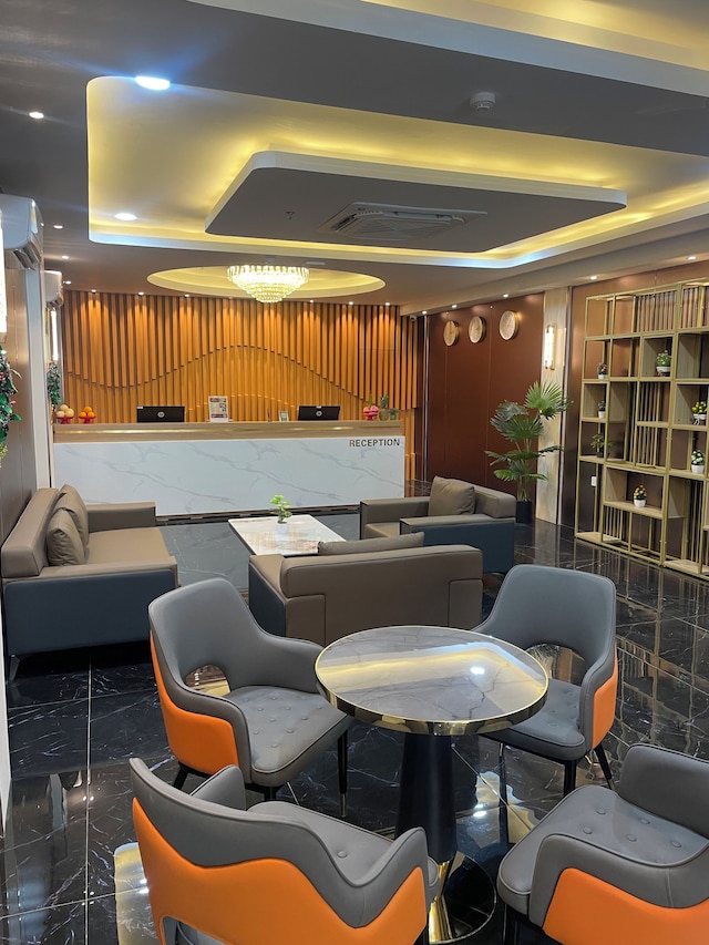 カウィ ジャヤ ホテル