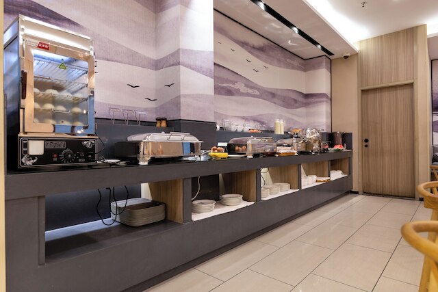 Rest Comfort Hotel (Zhoujiazui Rd. Branch)