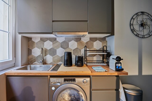 ベリー チャーミング アパートメント ルーブル パレ ロイヤル