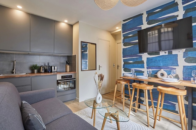 コージー アパートメント イン ザ センター オブ パリ/モンマルトル