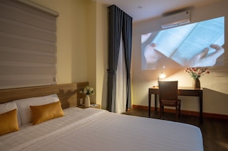 シャイン フエ オテル 2