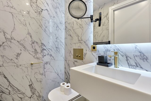 マグニフィセント ニュー スタジオ ルーブル パレ ロイヤル