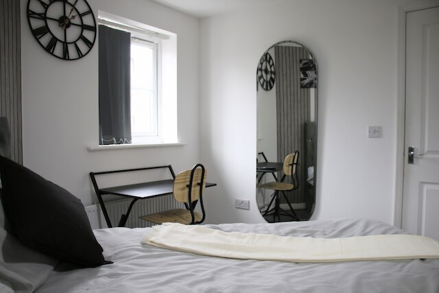 3 ベッドルーム ハウス クローズ トゥ シティ センター/ フリー パーキング