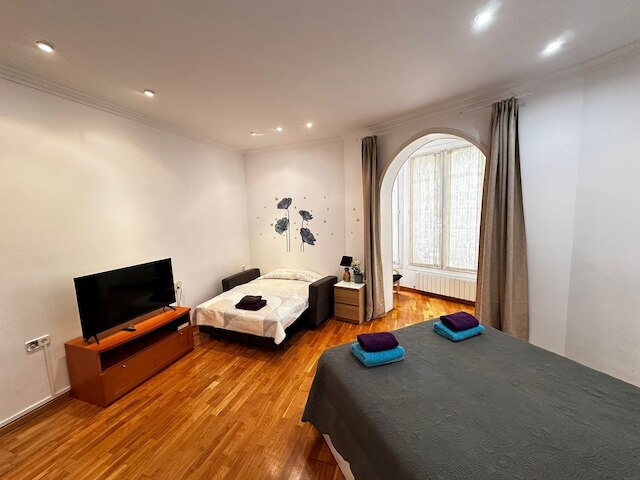 ルームズ カラブリア