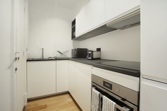 スーパーブ アパートメント パレ ロワイヤル オペラ