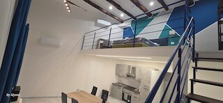 アパルティ ディモラ ディ パルテノペ ポンテヌオヴ