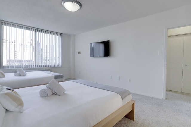 スタイリッシュ & スペーシャス 2ベッドルーム イン クリスタルシティ