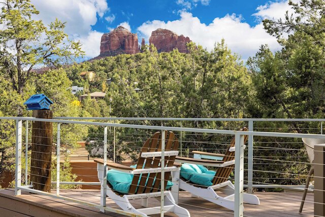 カテドラル ビュー バイ アバンステイ プール テーブル + ホット タブ