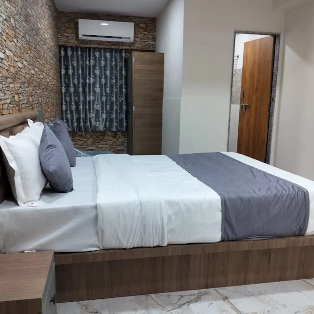 ゴルームゴ NR ナヤン レジデンシー アーメダバード