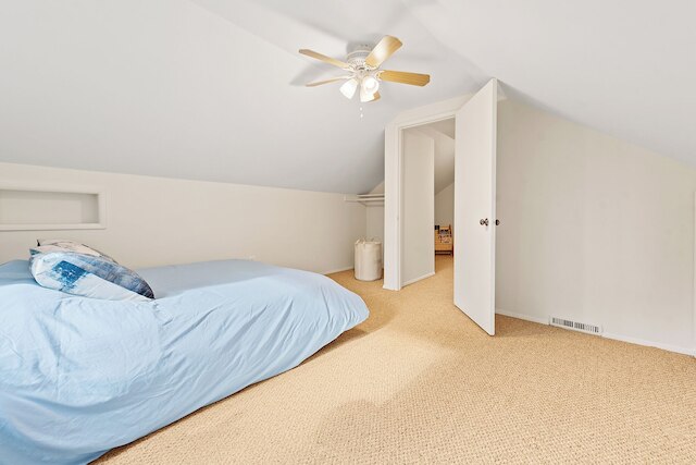 プライベート パーク イン ア コージー ホーム ネクスト トゥ I-90 ヒュージ ヤード