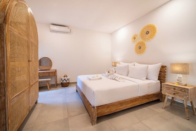 トロピカル ヴィラ セナン